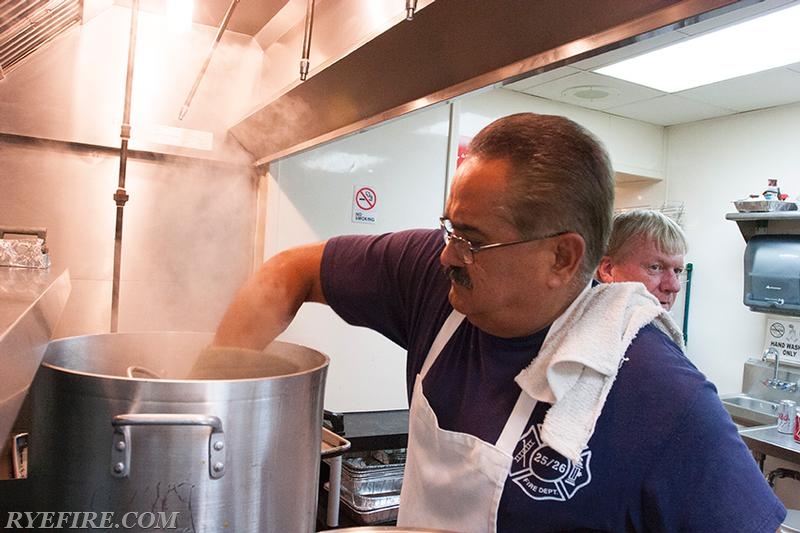 Rye Garnets Pasta Dinner 9/12/14 Photo by RFD Photographer Lester Millman 