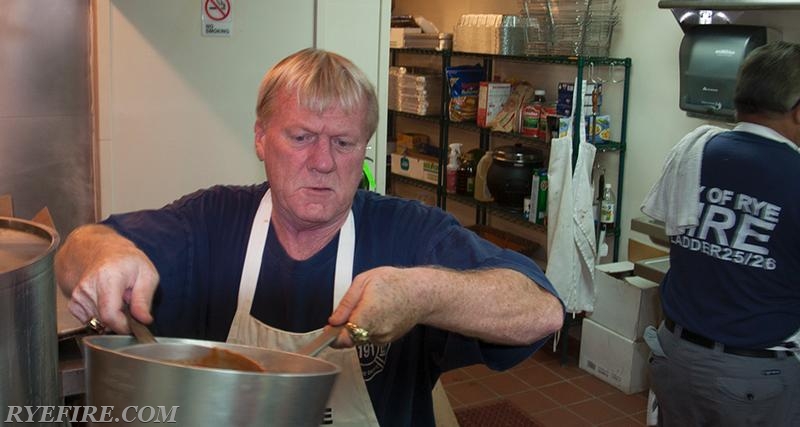 Rye Garnets Pasta Dinner 9/12/14 Photo by RFD Photographer Lester Millman 