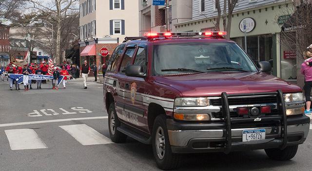 Little League Parade 4/5/14, Photo by Lester Millman 